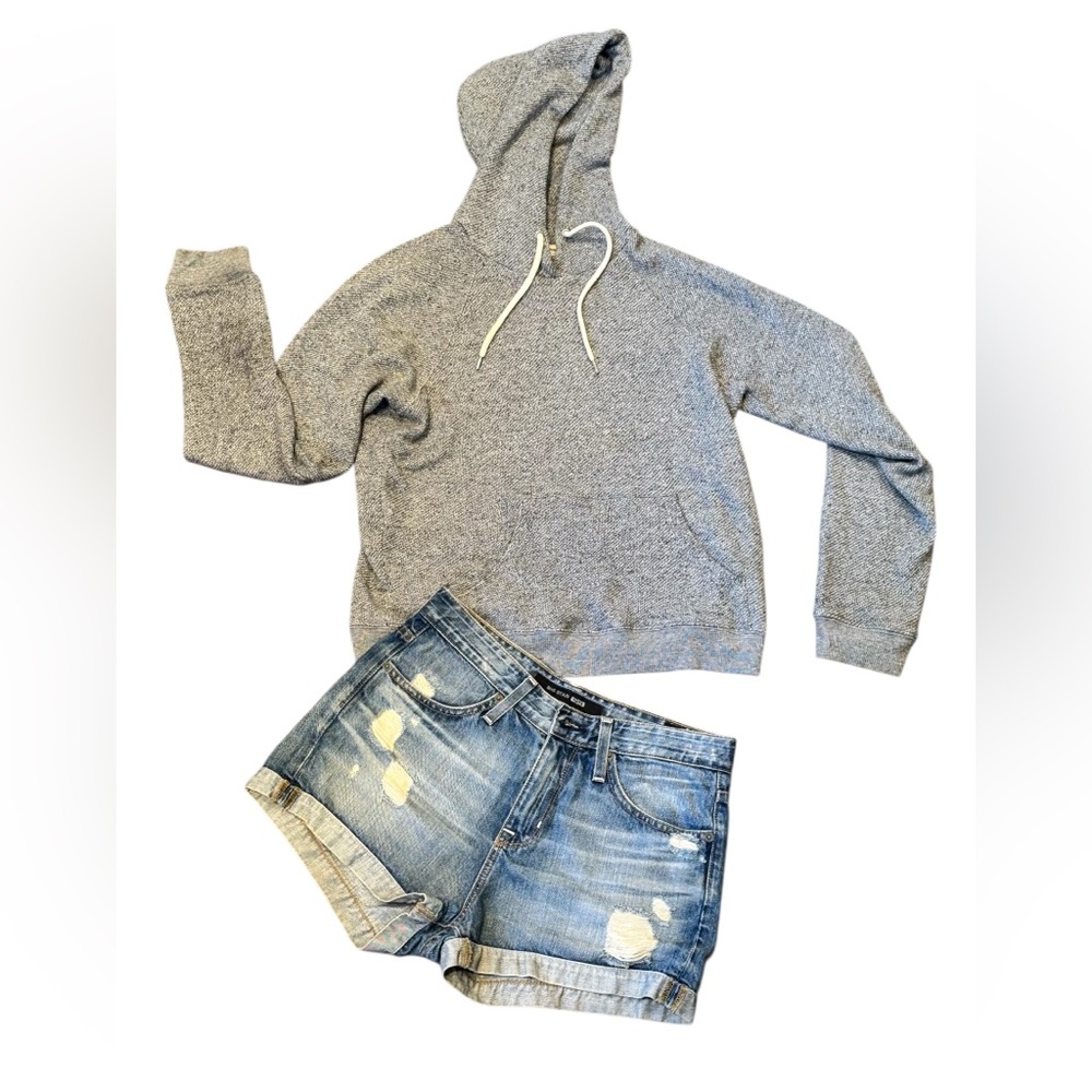ARITZIA- Wlifred Free Wm's Hoodie S,paired w BIG STAR Distressed Denim Shorts 27
